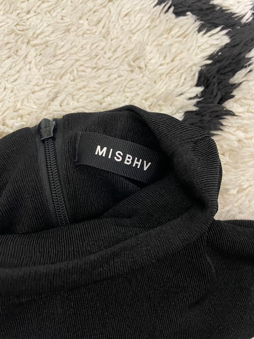 【値下げ】MISBHV ブラック カットアウト タートルネック ワンピース