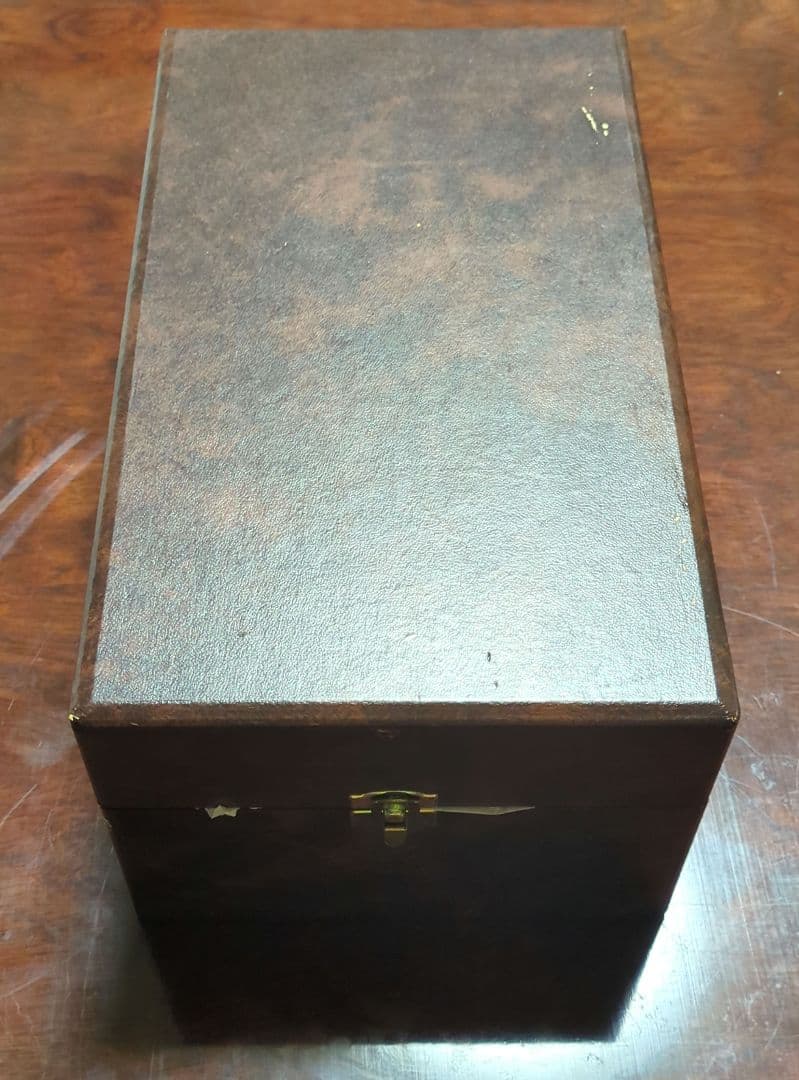 専用【新品箱付】RealLeadCrystalYenuineデカンタドイツ製